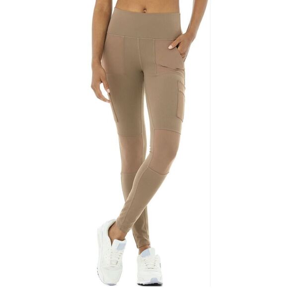 Alo Yoga Pants - Alo Yoga High Rise Cargo Leggings